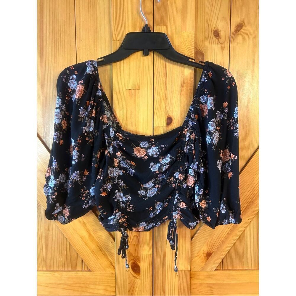 Live To Be Spoiled Peasant Crop Top Blouse Smocked Back Size Medium (5638)
